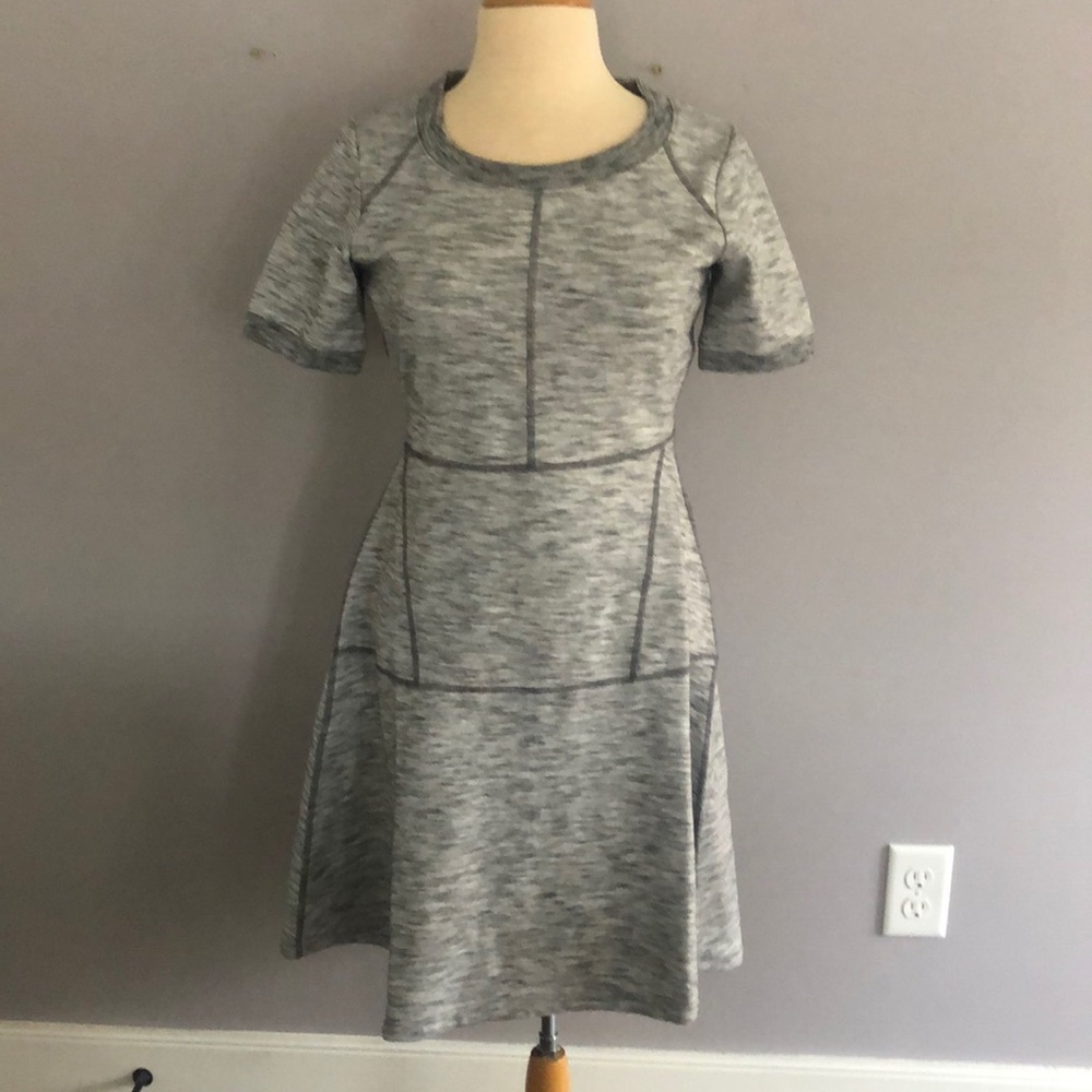 Athleta grey athletic midi dress